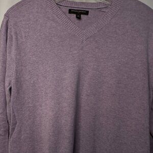 Banana Republic Men’s V-Neck Sweater – Heathered Purple Size M